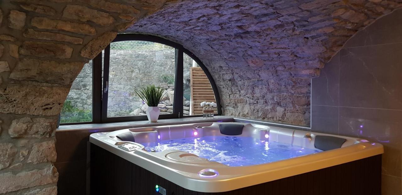 Le Mas Rolland, Piscine Chauffee & Spa - Millau - Gorges Du Tarn Compeyre Екстер'єр фото